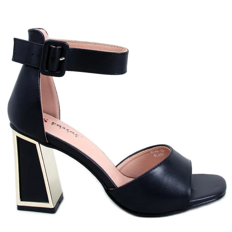 BM Sandalen met hak en riem van Ellen Black zwart