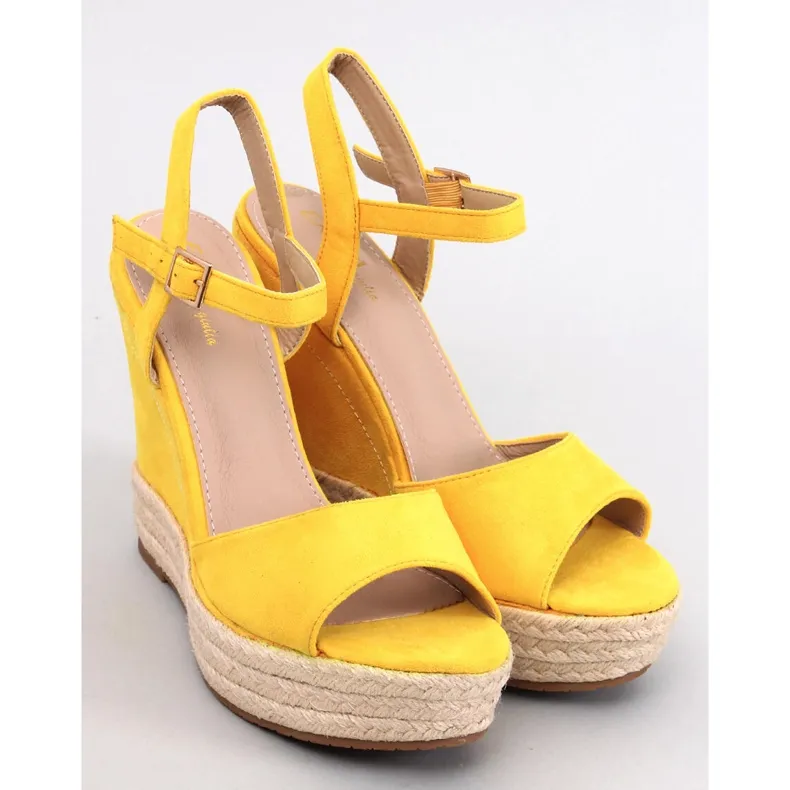 BM Winans Gele espadrille sandalen met sleehak geel